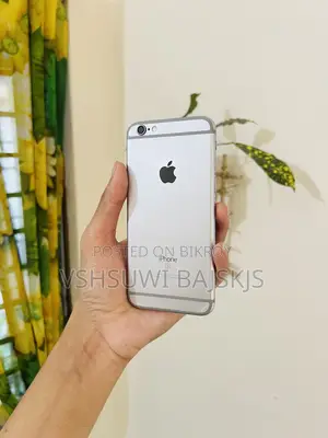 Apple iPhone 6s 32 GB Silver