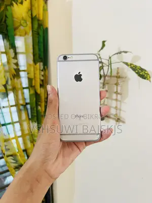 Apple iPhone 6s 32 GB Silver