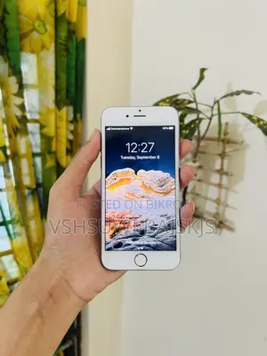 Apple iPhone 6s 32 GB Silver