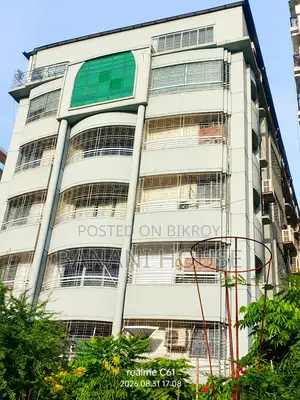 Furnished 4bdrm House in Dhaka, Banani for Sale