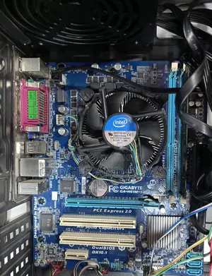 Desktop Computer 4GB Intel Core I3 SSD 128GB