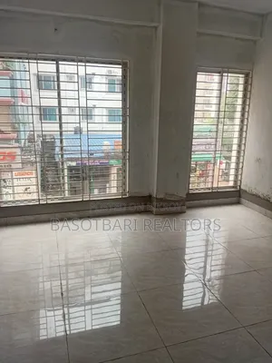 3bdrm Apartment in Aftab Nagar for Sale
