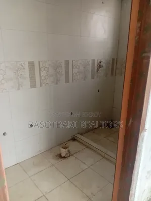 3bdrm Apartment in Aftab Nagar for Sale