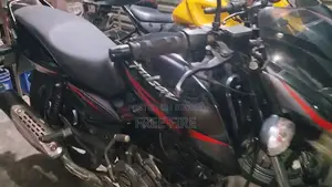 Bajaj Pulsar 150 2018 Red