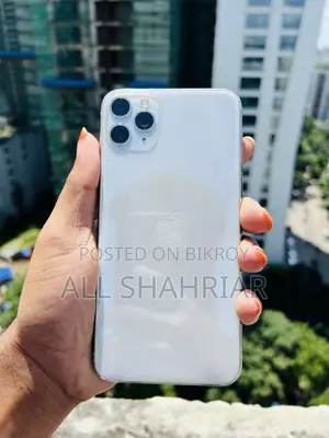 Apple iPhone 11 Pro Max 64 GB White