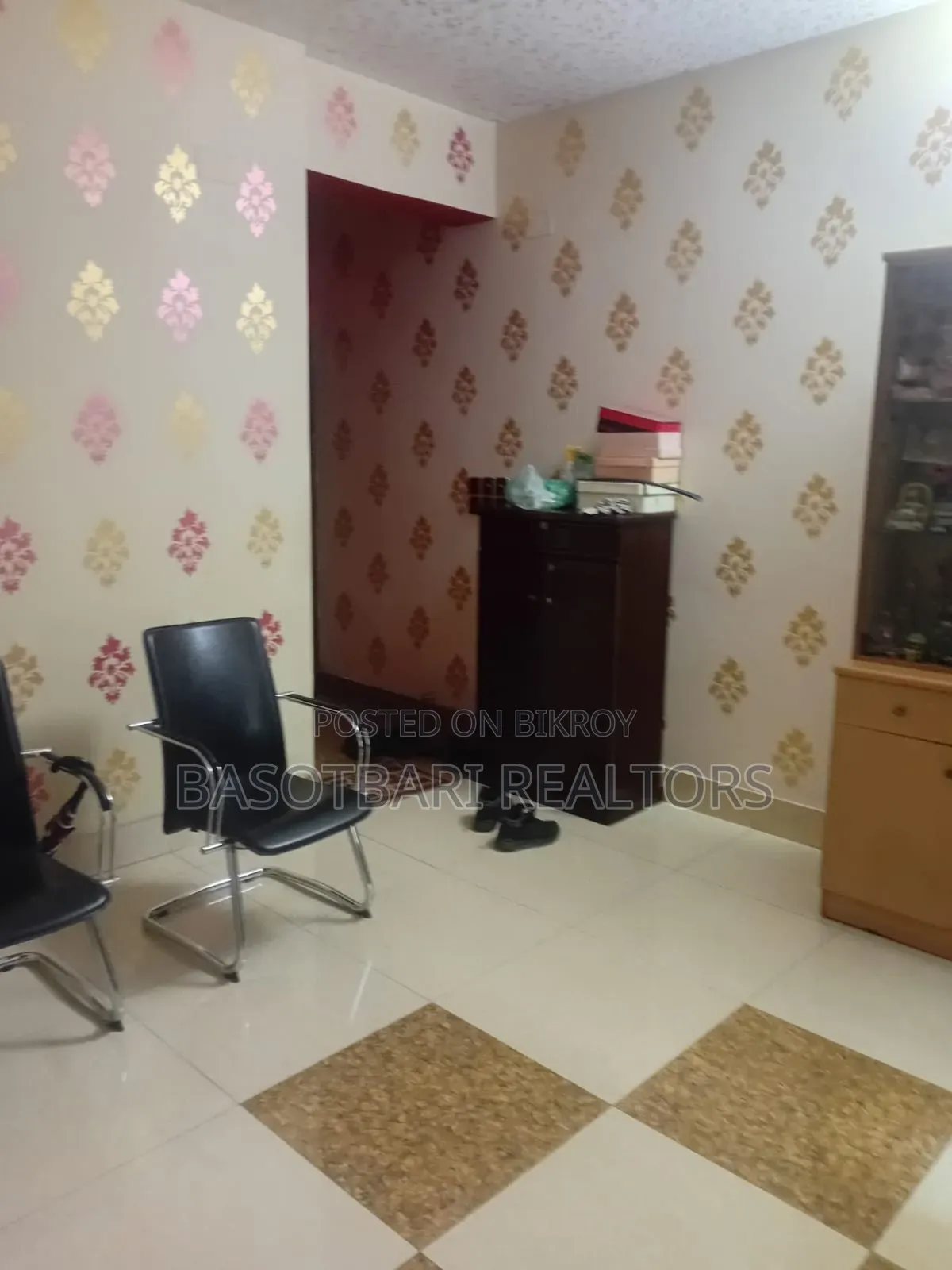 3bdrm Apartment in Badda for Sale