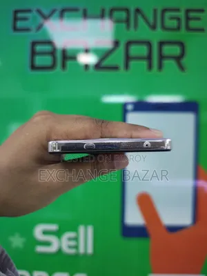 Oppo F27 256 GB Gold