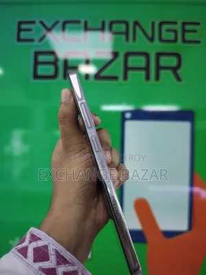 Oppo F27 256 GB Gold