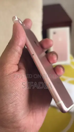 Apple iPhone 7 32 GB Rose Gold