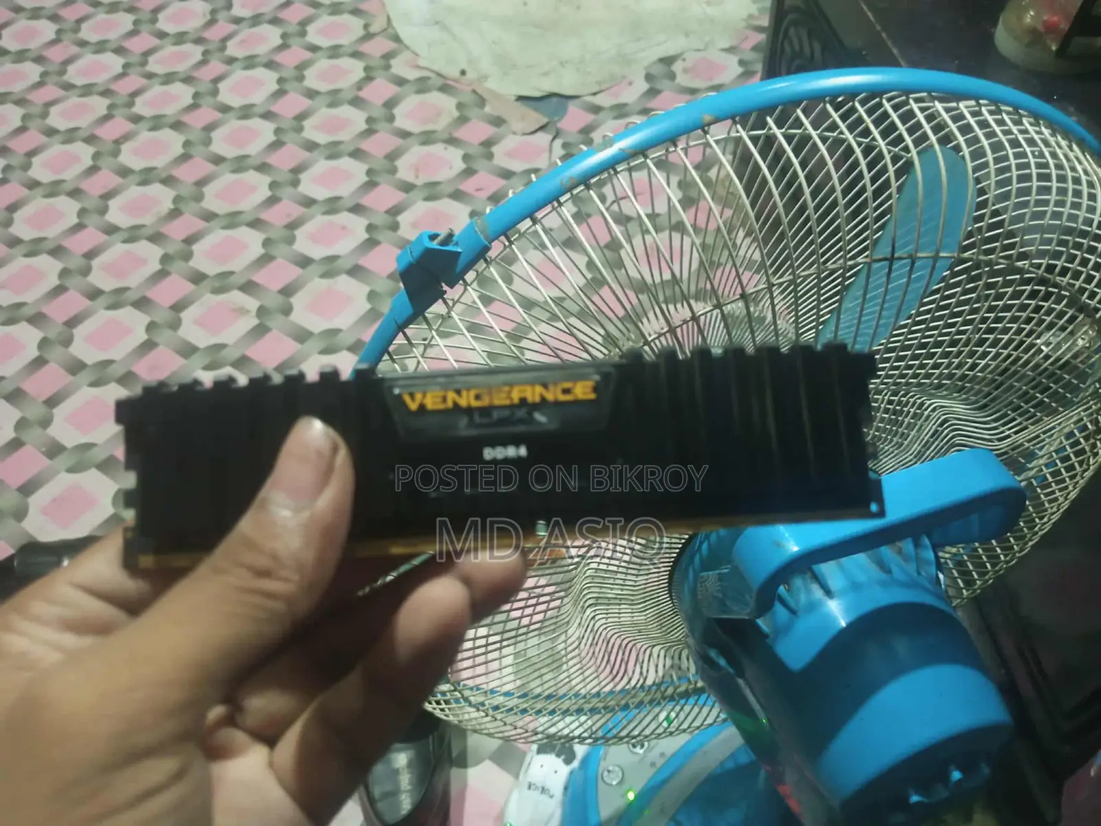 Corsair Vengeance LPX 8GB 3200MHz DDR4 Desktop RAM