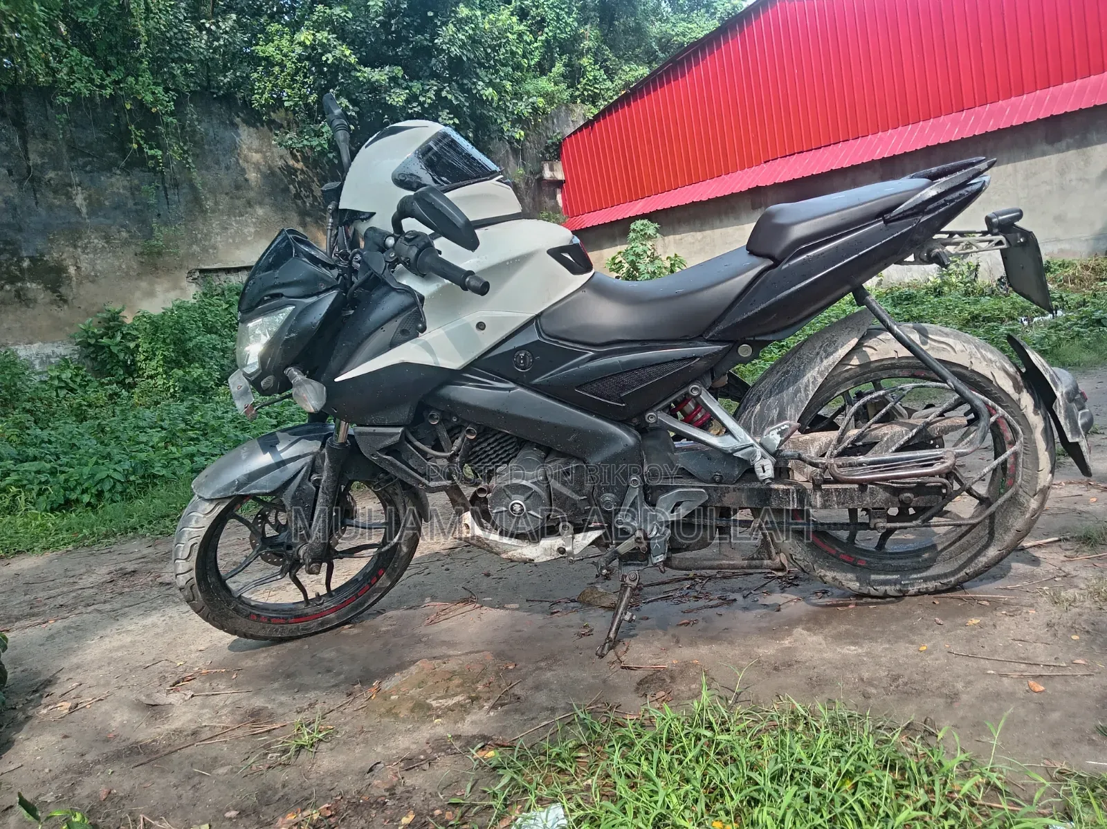 Bajaj Pulsar NS 160 2020 White