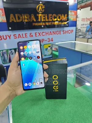 iQOO 128 GB Blue