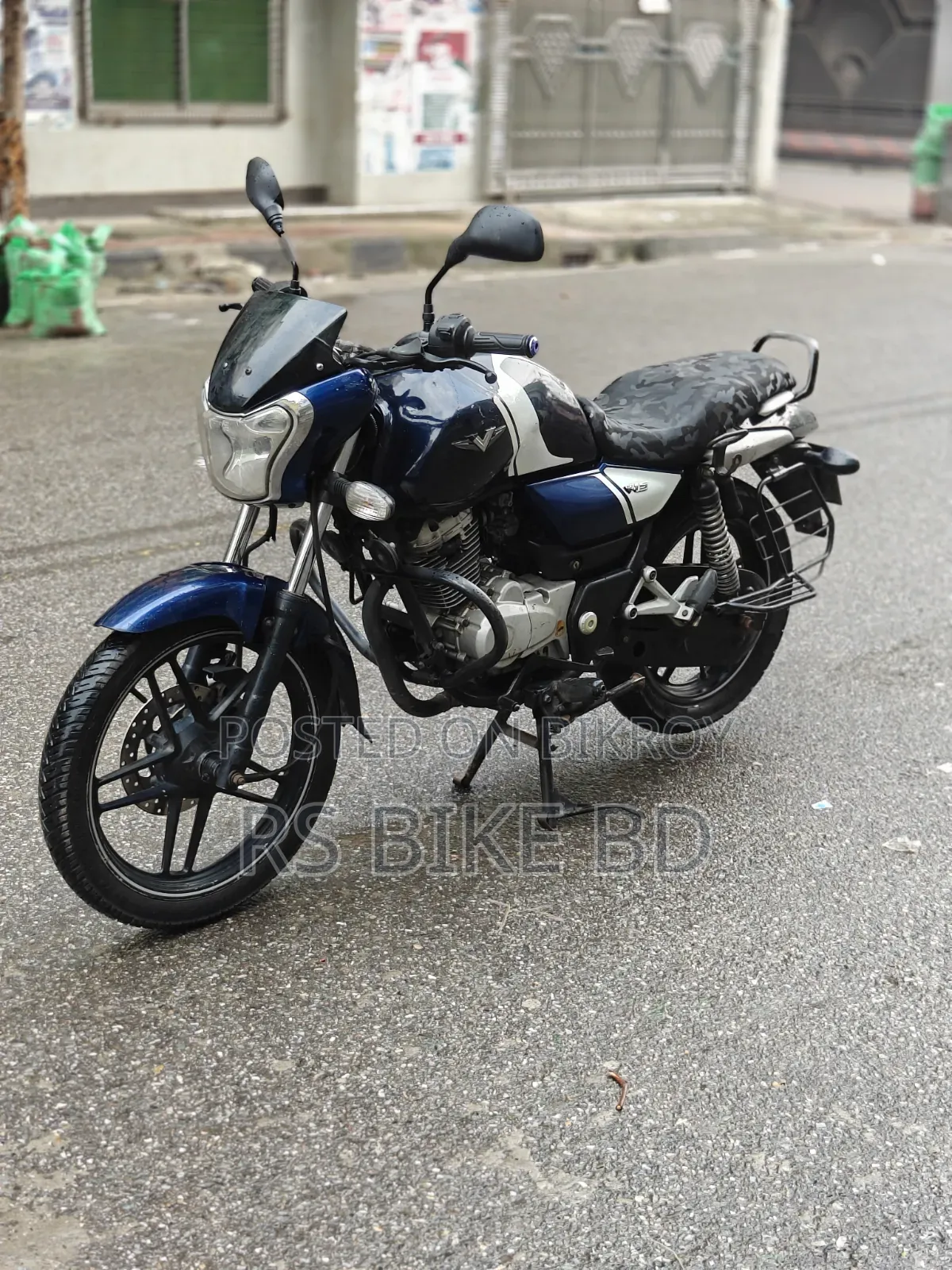 Bajaj V15 2018 Blue