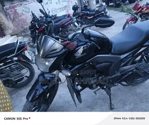 Honda CB 2018 Black