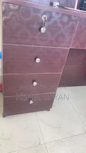 Makeup Dressing Table