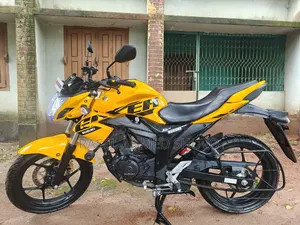 New Suzuki Gixxer 2025 Yellow