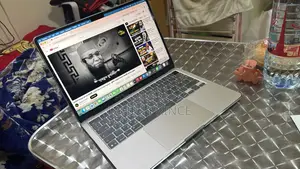 Laptop Apple MacBook Air 2025 M4 16GB Apple M4 SSD 256GB