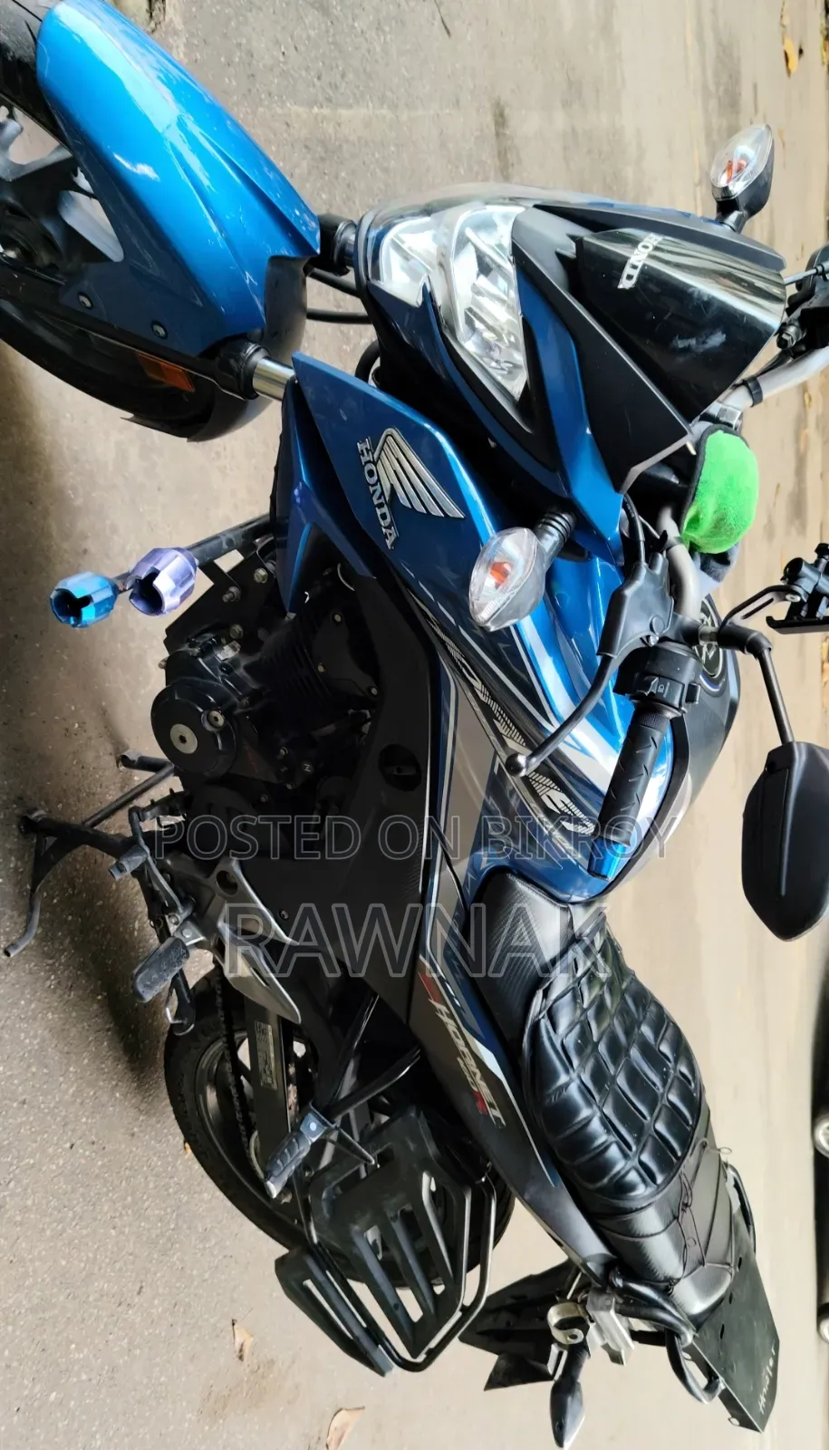 Honda CB 2022 Blue