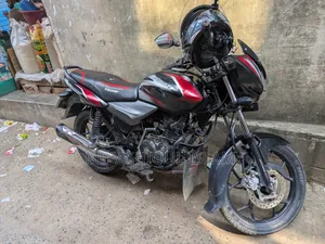 Bajaj Discover 125 2020 Red