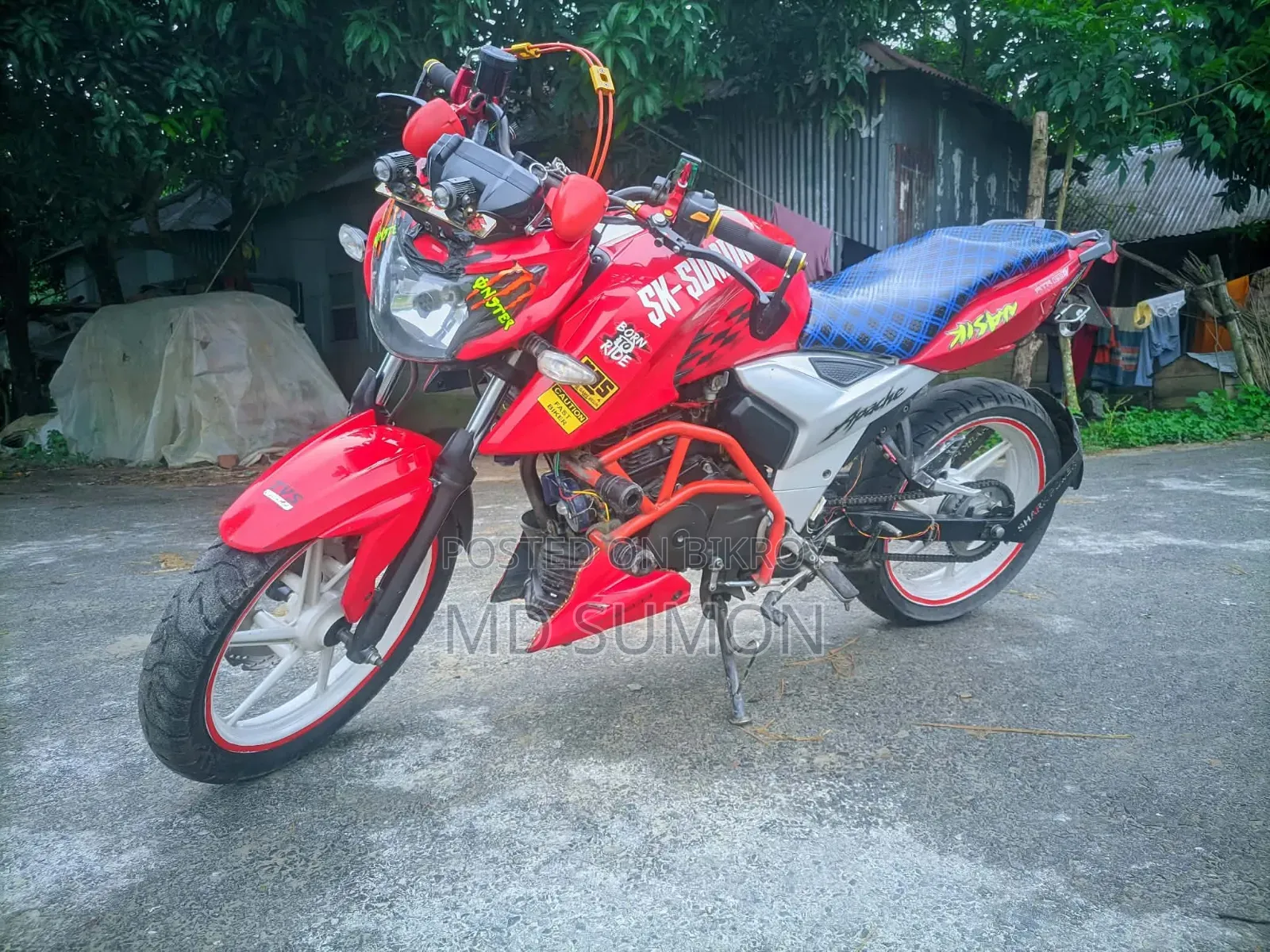 TVS Apache 160 4V 2021 Red
