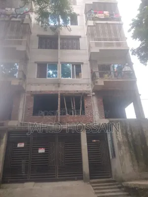 3bdrm Apartment in Satrong, Basabo for Sale