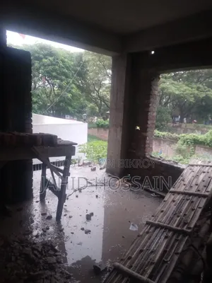 3bdrm Apartment in Satrong, Basabo for Sale