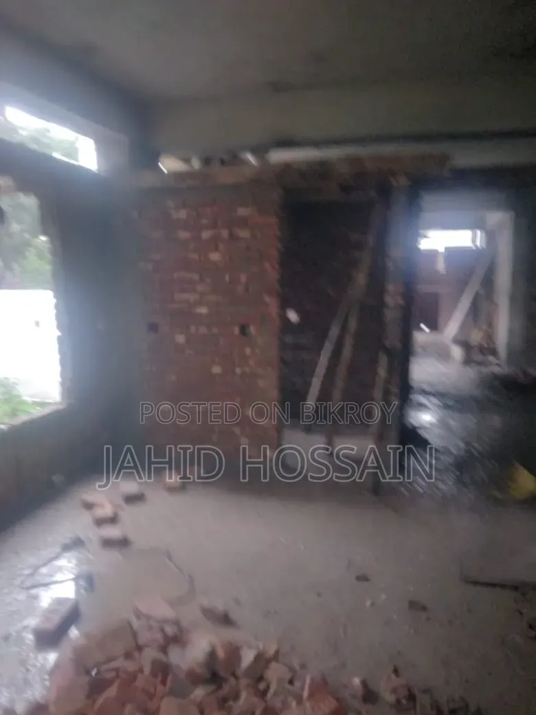 3bdrm Apartment in Satrong, Basabo for Sale
