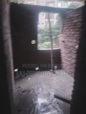 3bdrm Apartment in Satrong, Basabo for Sale