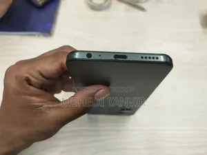 Vivo Y17 128 GB