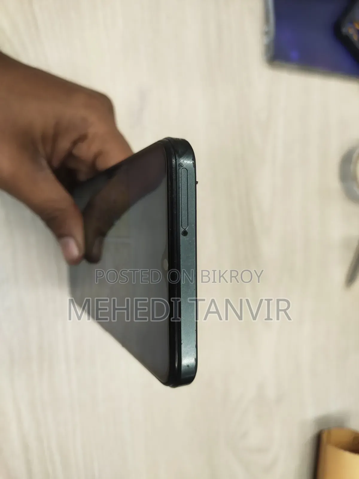 Vivo Y17 128 GB