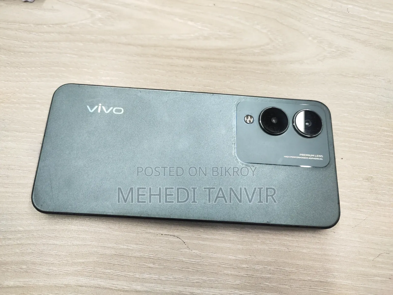 Vivo Y17 128 GB
