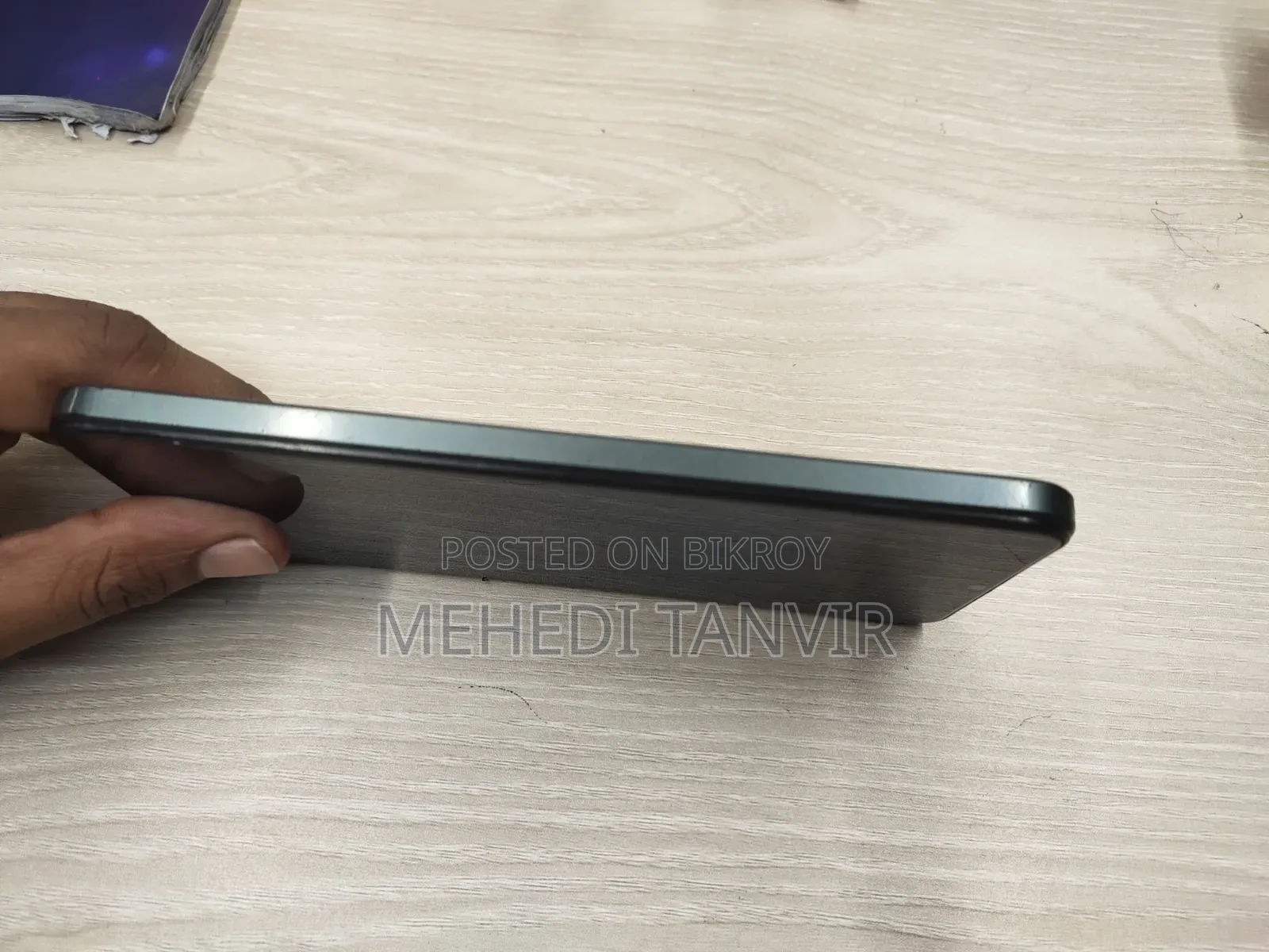 Vivo Y17 128 GB
