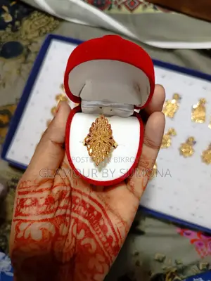 গোল্ড ডিজাইন ইন্সপায়ার্ড অ্যাডজাস্টেবল ফিঙ্গার রিং