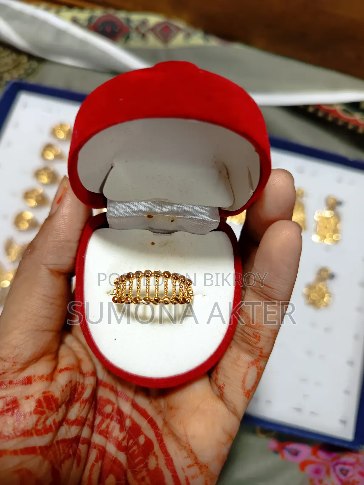গোল্ড ডিজাইন ইন্সপায়ার্ড অ্যাডজাস্টেবল ফিঙ্গার রিং
