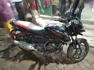 Bajaj Pulsar 150 2016 Black