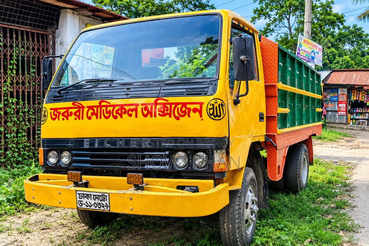 ব্র্যান্ড Eicher Motors Ltd. মডেল/বছর 2001