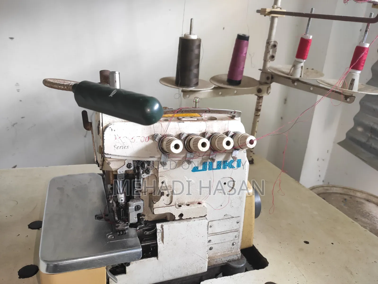 Juki Overlook Machine
