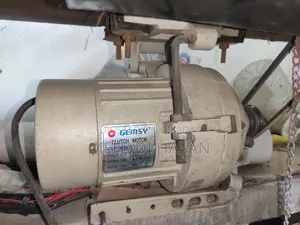 Juki Overlook Machine
