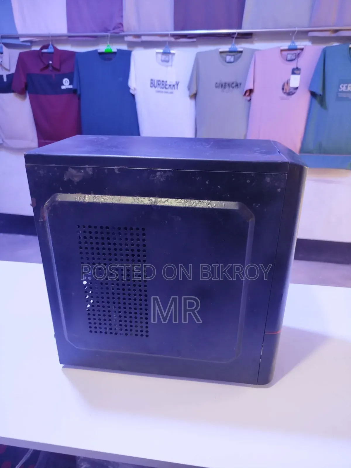 Desktop Computer Gigabyte 4GB Intel Core I3 HDD 512GB