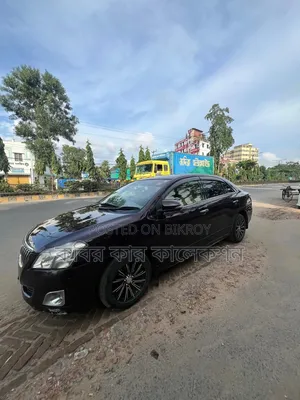 Toyota Premio 2014 Maroon