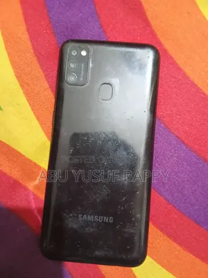 Samsung Galaxy M21 128 GB Black