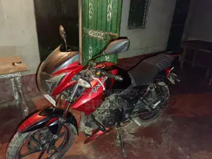 TVS Apache RTR 160 2v Abs 2016