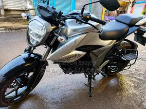 Suzuki Gixxer 2022 Silver
