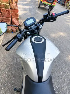 Suzuki Gixxer 2022 Silver