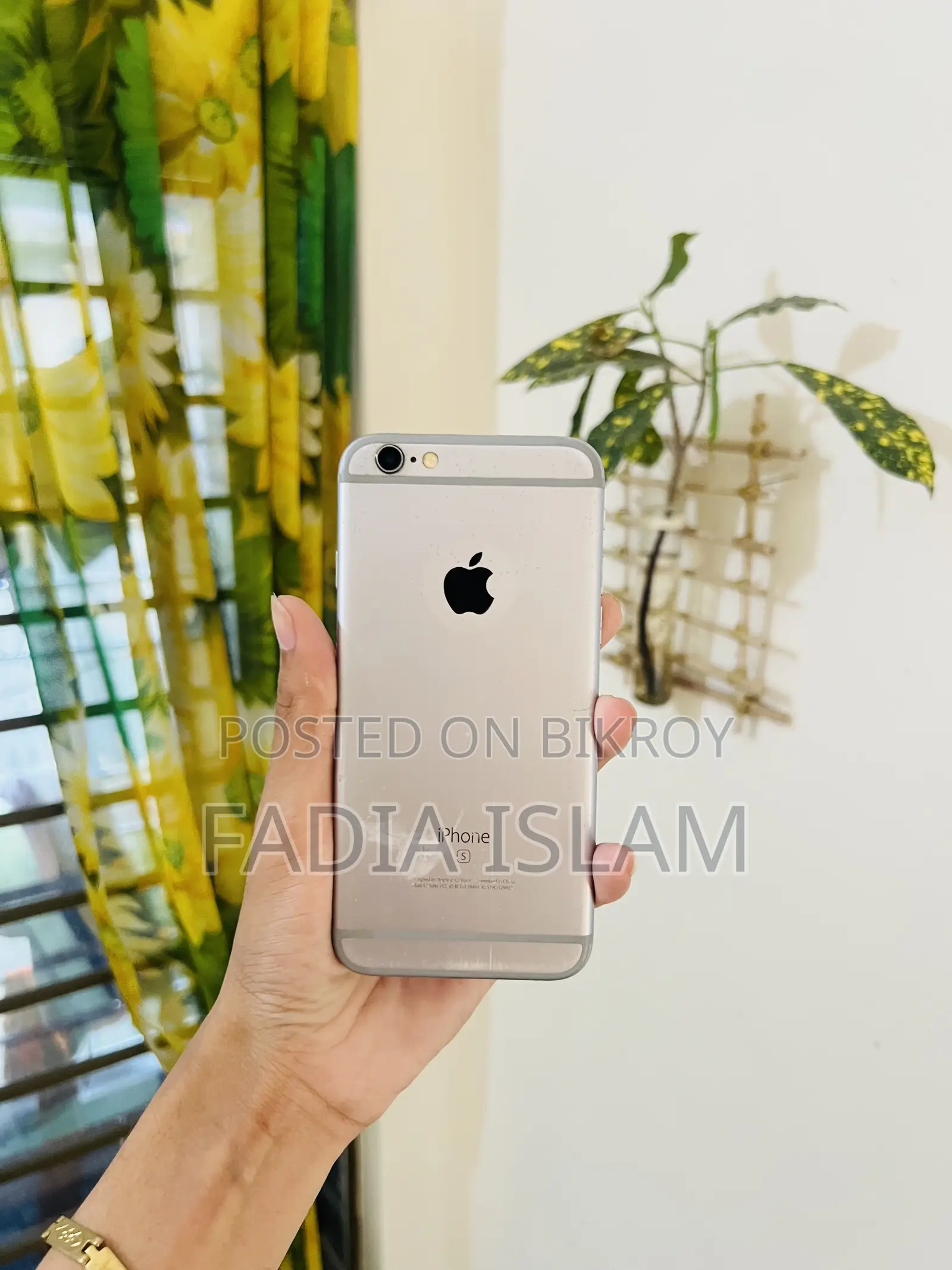 Apple iPhone 6s 16 GB Silver