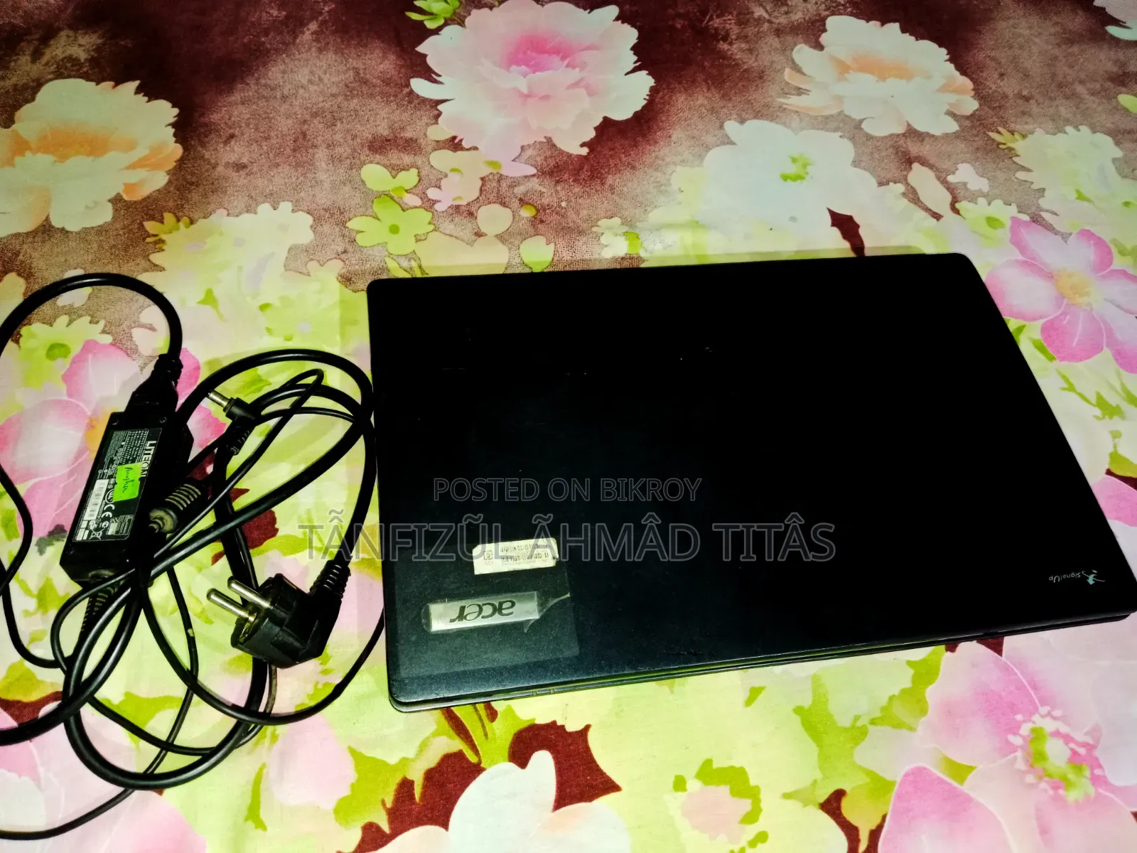 Laptop Acer AcerNote 3GB Intel Celeron HDD 16 GB
