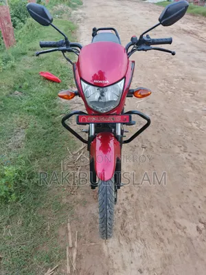 Honda Dream Neo 2018 Red