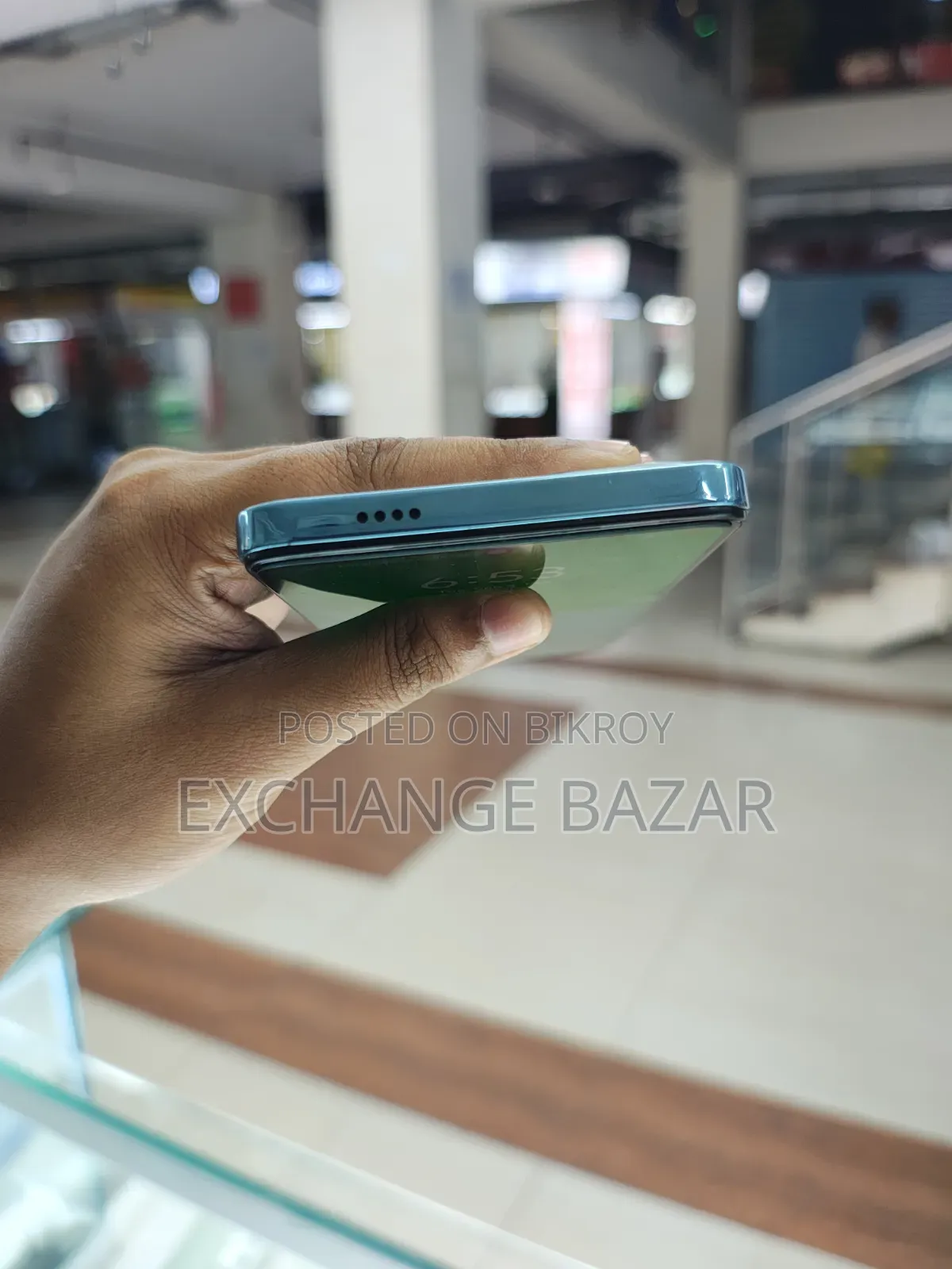 Vivo Y29 128 GB Blue