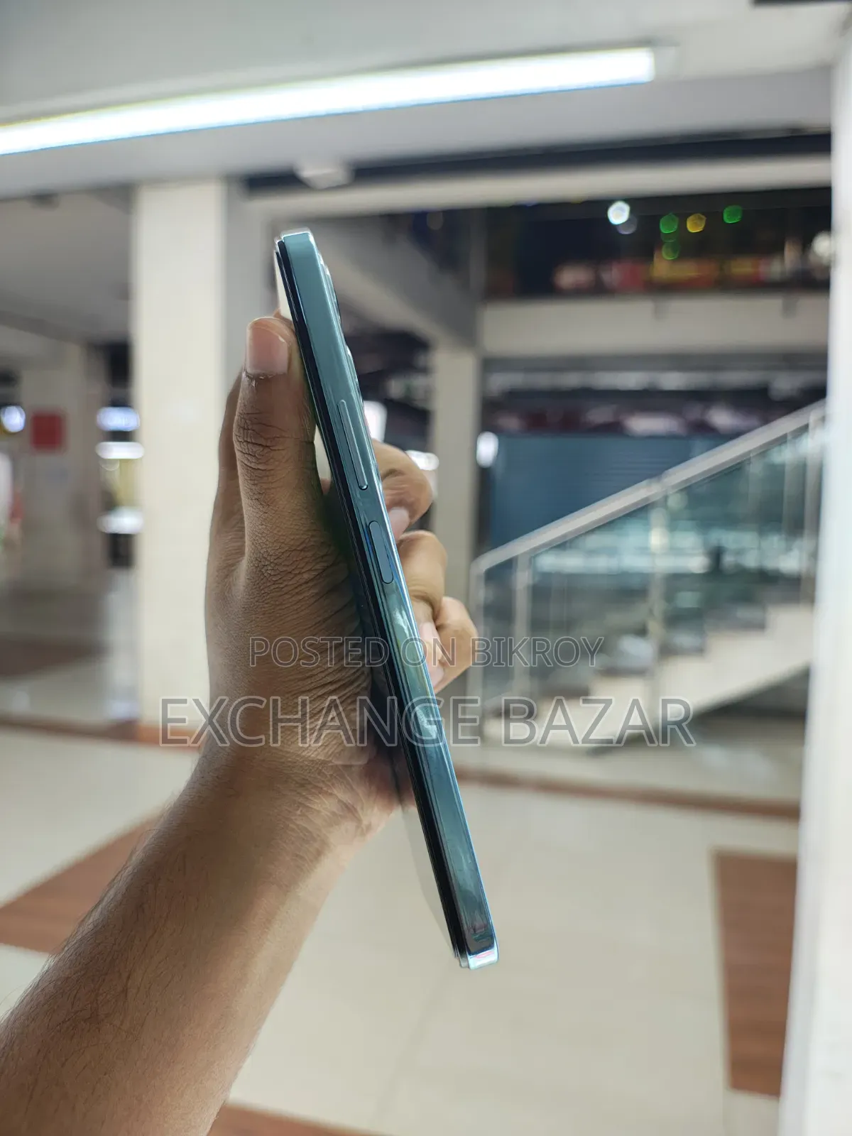 Vivo Y29 128 GB Blue