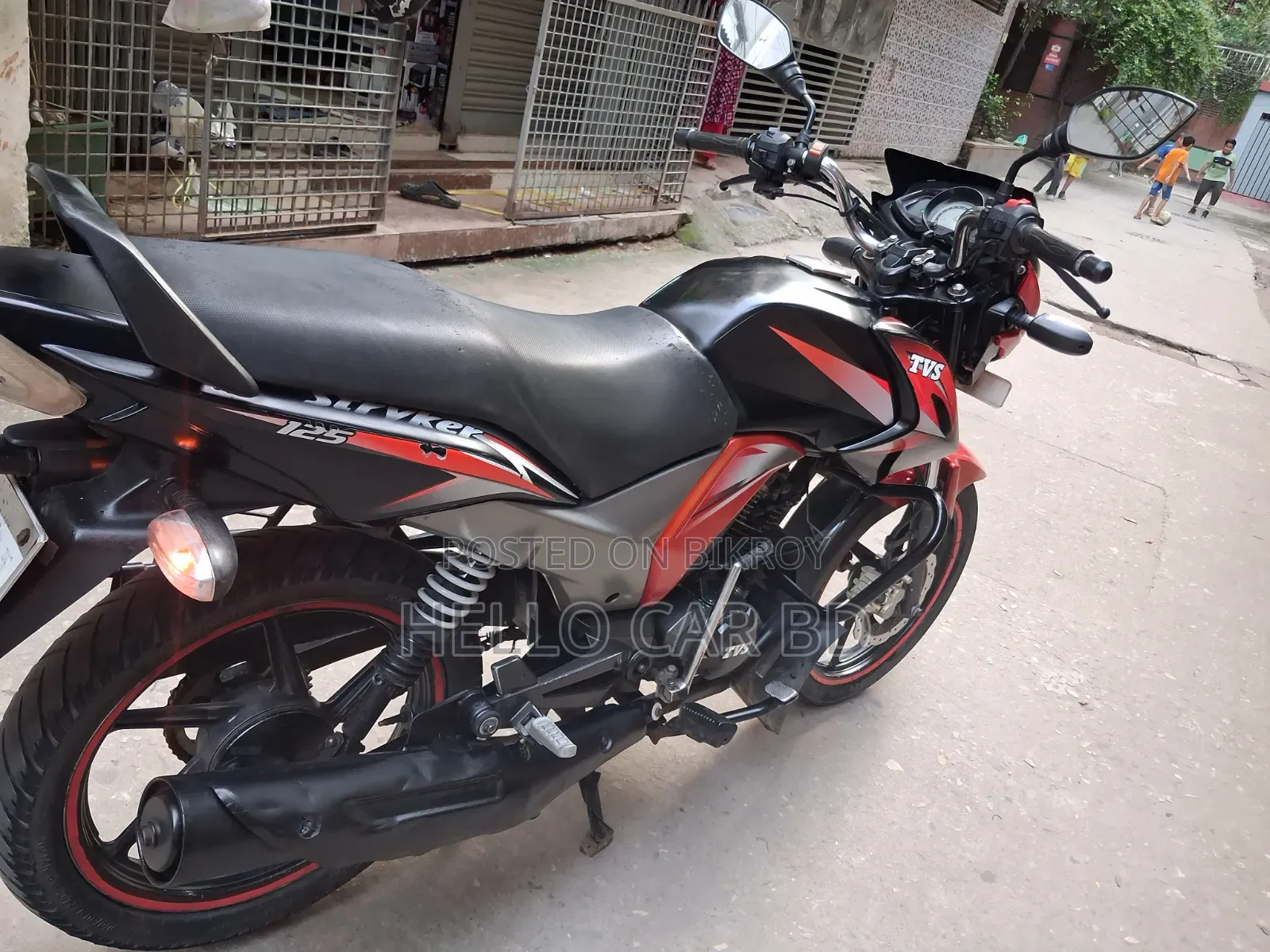 টিভিএস স্ট্রাইকার ১২৫ ২০১৮ ব্ল্যাক